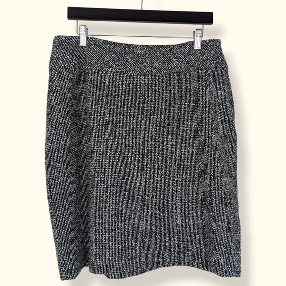 Vintage Emma James B&W Knit Skirt - Picture 6 of 7